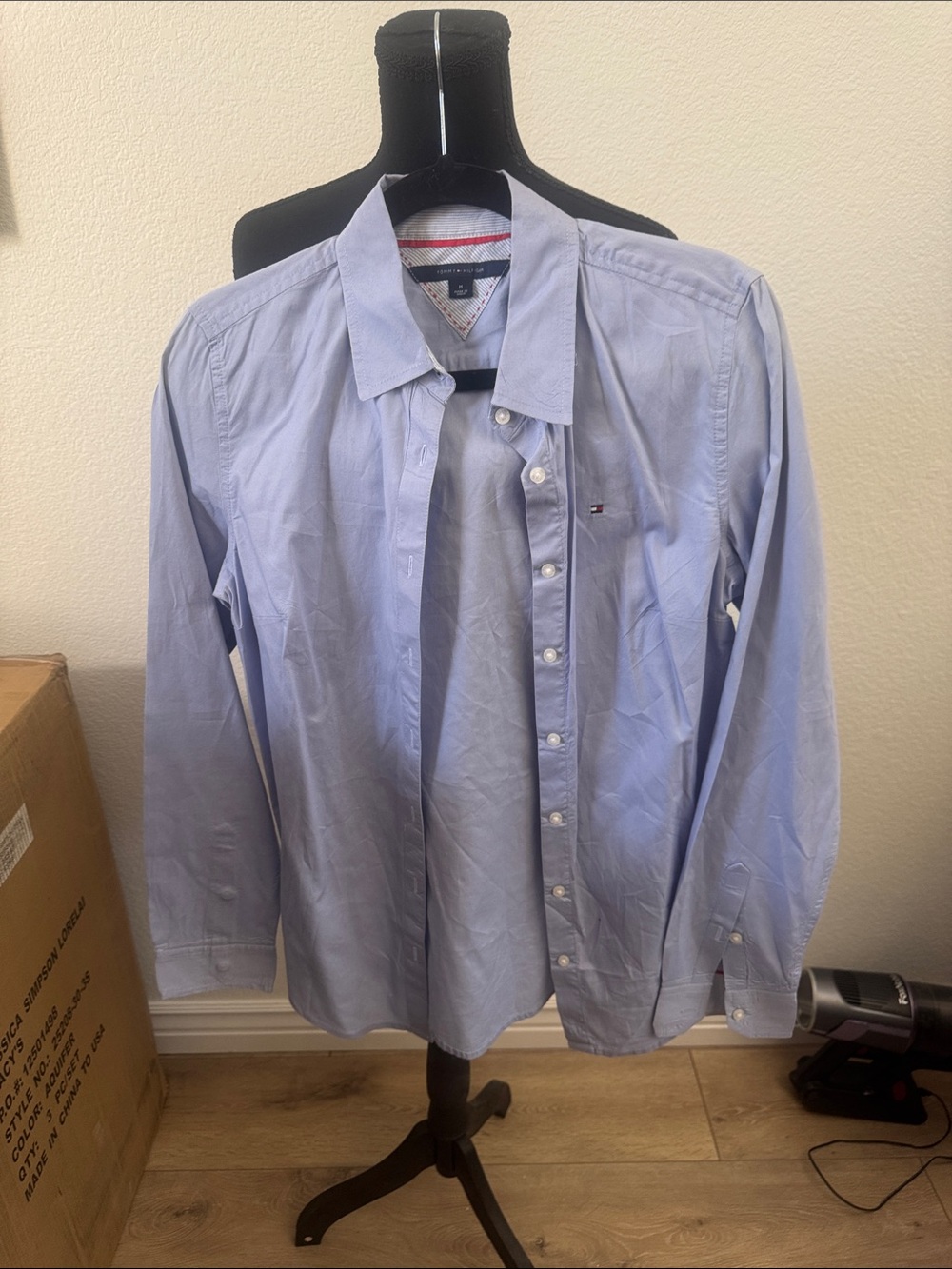 Tommy Hilfiger Light Blue Long-Sleeve Dress Shirt